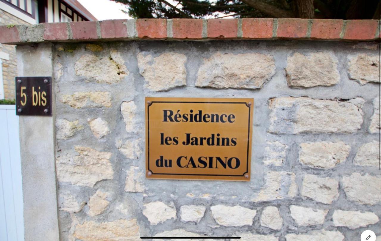 Joli Studio ☆ 100M De La Mer Et Du Centre Ville ☆ Cabourg Eksteriør billede